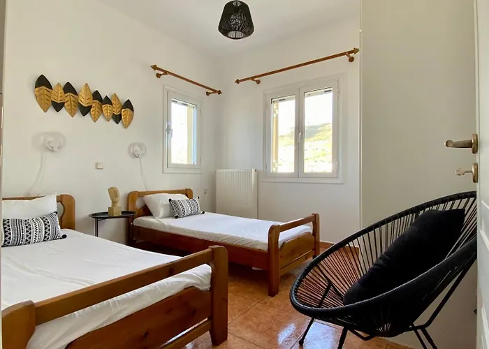 Olive Nest * Parasporos